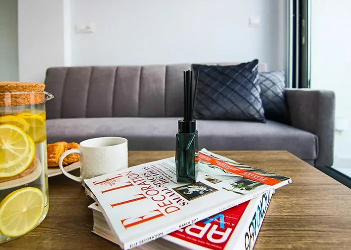 Phaedrus Living - Seaside Executive Flat Harbour 205 * Paphos